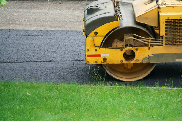 Best Affordable Driveway Pavers  in Cresco, IA
